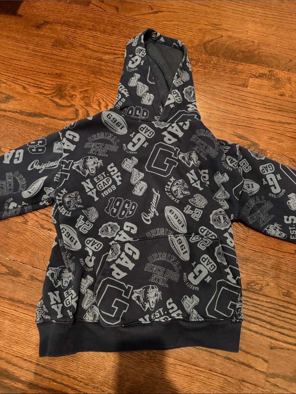 GAP Black Hoodie with Gray Logo Print